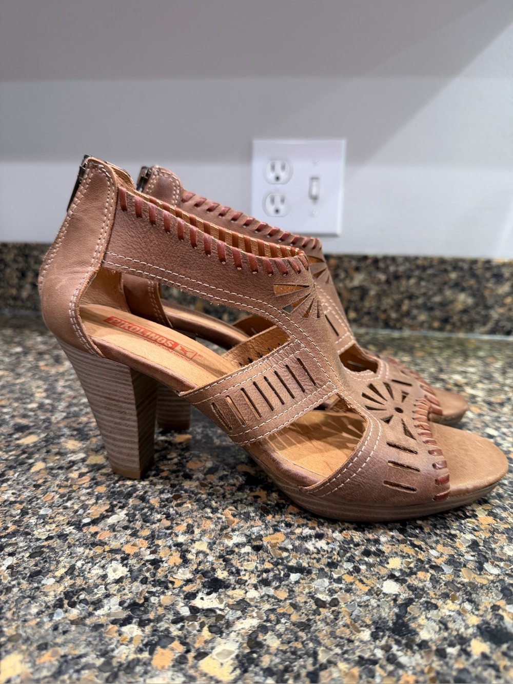 Pikolinos cutout Peep-Toe High Heel Sandals 39